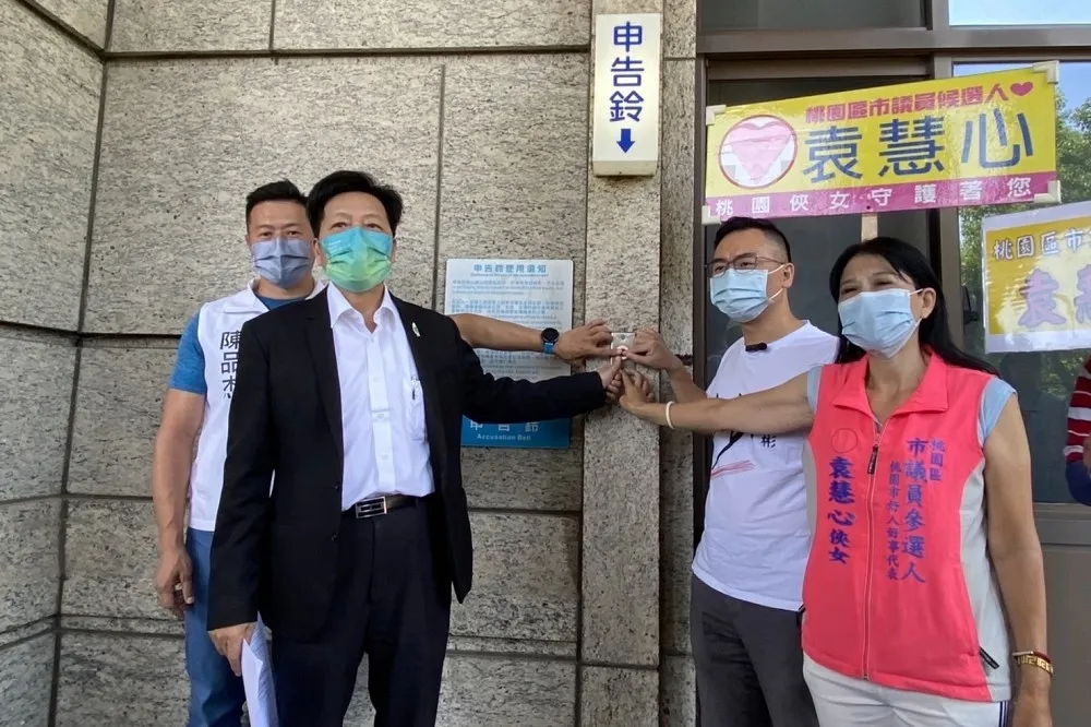 運動中心天花板崩落「丟臉丟到國外」　鄭寶清告鄭文燦瀆職、圖利