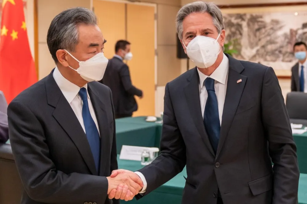 拜登四度表態會出兵護台　王毅警告布林肯：你們發出了十分危險的信號