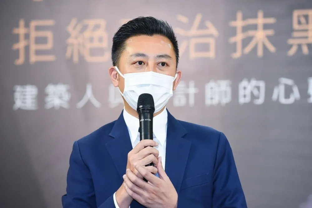 林智堅在中華大學案未受到公平的對待