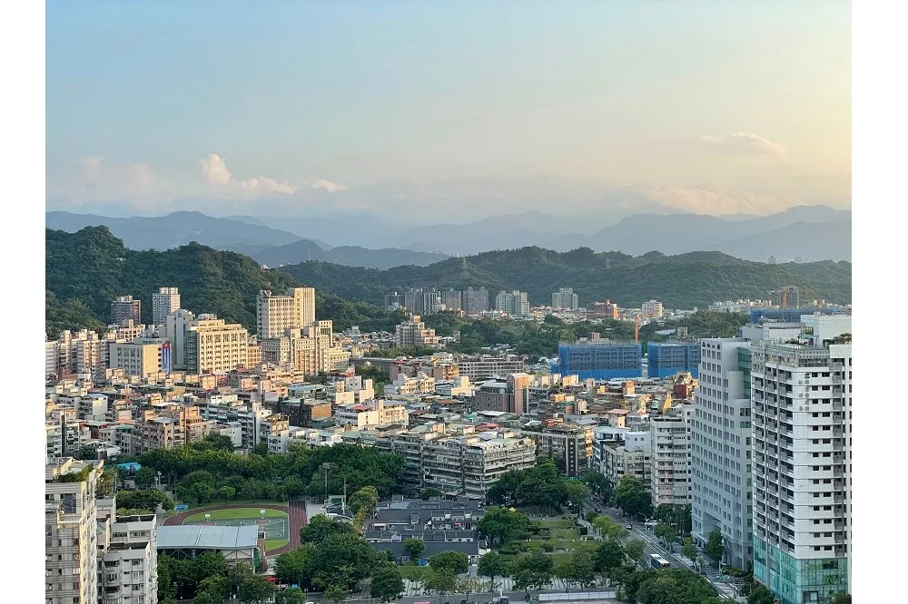 通膨、升息、疫情衝擊　估2022年交易量年減6%至10%