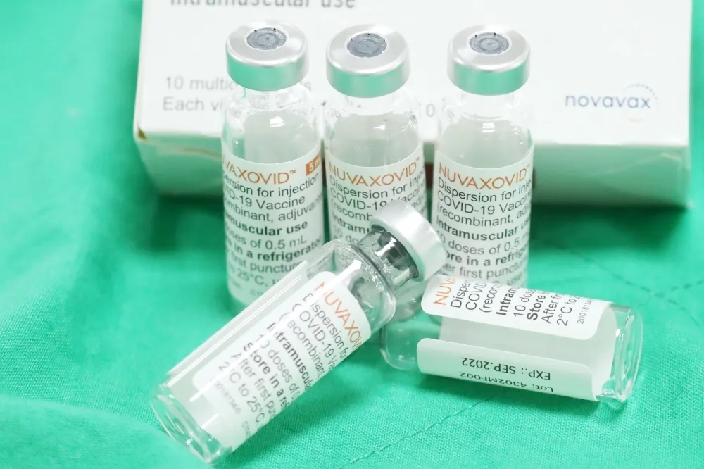 開放青少年追加劑施打Novavax　李秉穎：副作用較其他疫苗小