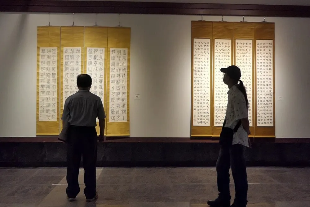 台灣美術教育先驅「文人藝術家曹緯初紀念展」港區藝術中心展出