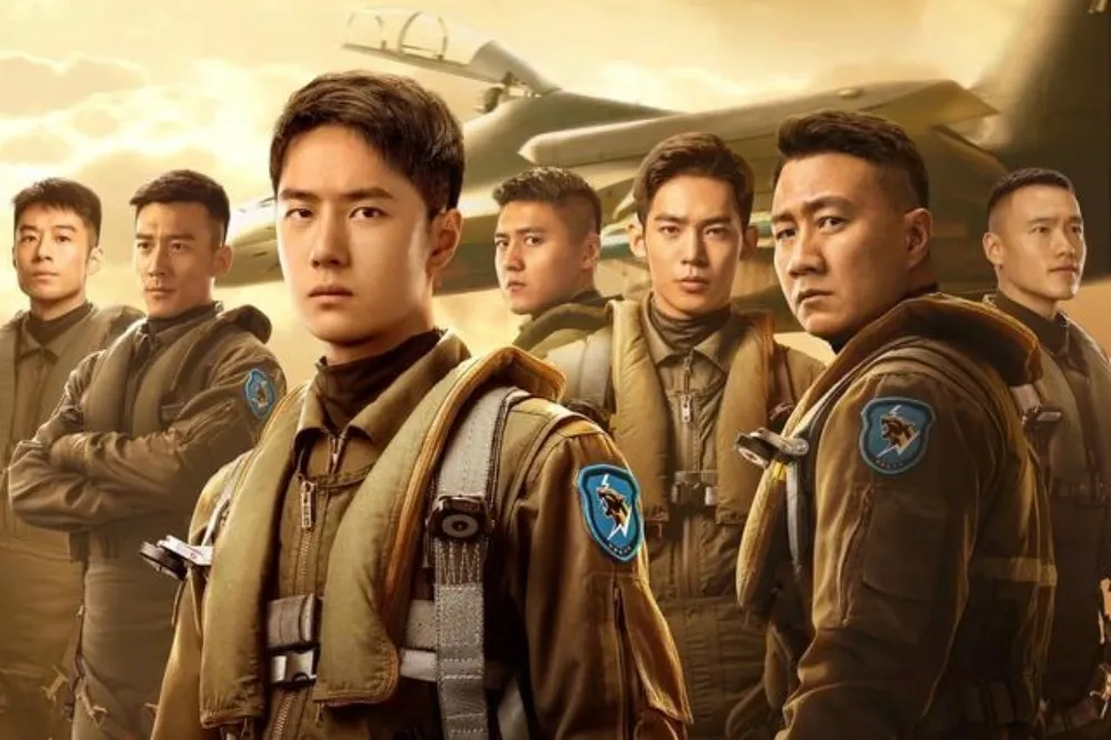 王一博新片《長空之王》預售狂賣1.4億卻突遭撤檔　網猜遭李易峰嫖妓案牽連內情不單純