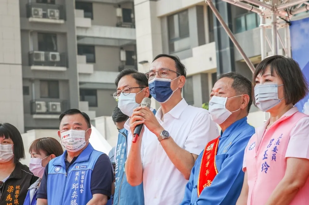 藍營大團結！張善政明晚首場萬人造勢登場　「最強助選人」現身相挺