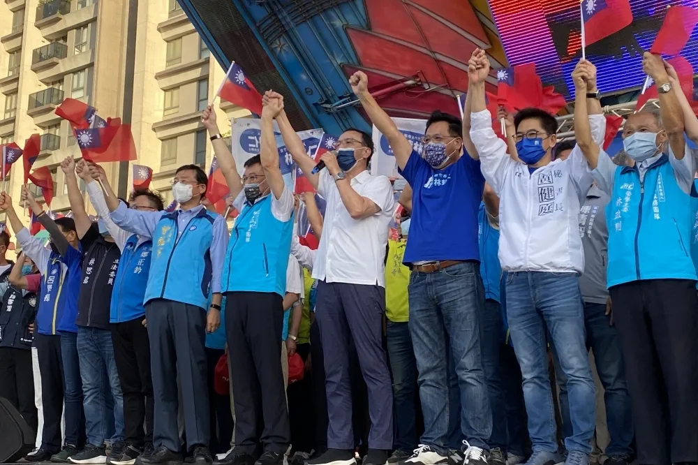  【新竹市長割喉戰】拒當「邊緣仁」　藍強打團結＋在地牌力抗「雙虹」夾擊