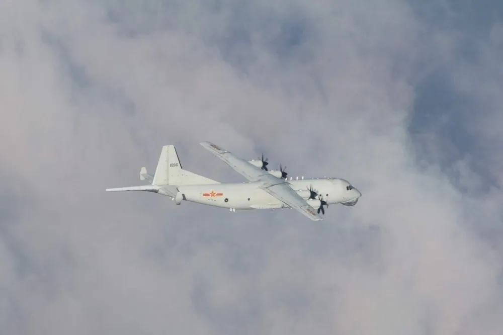 解放軍機又來　11架次、2艘軍艦擾我周邊海空域