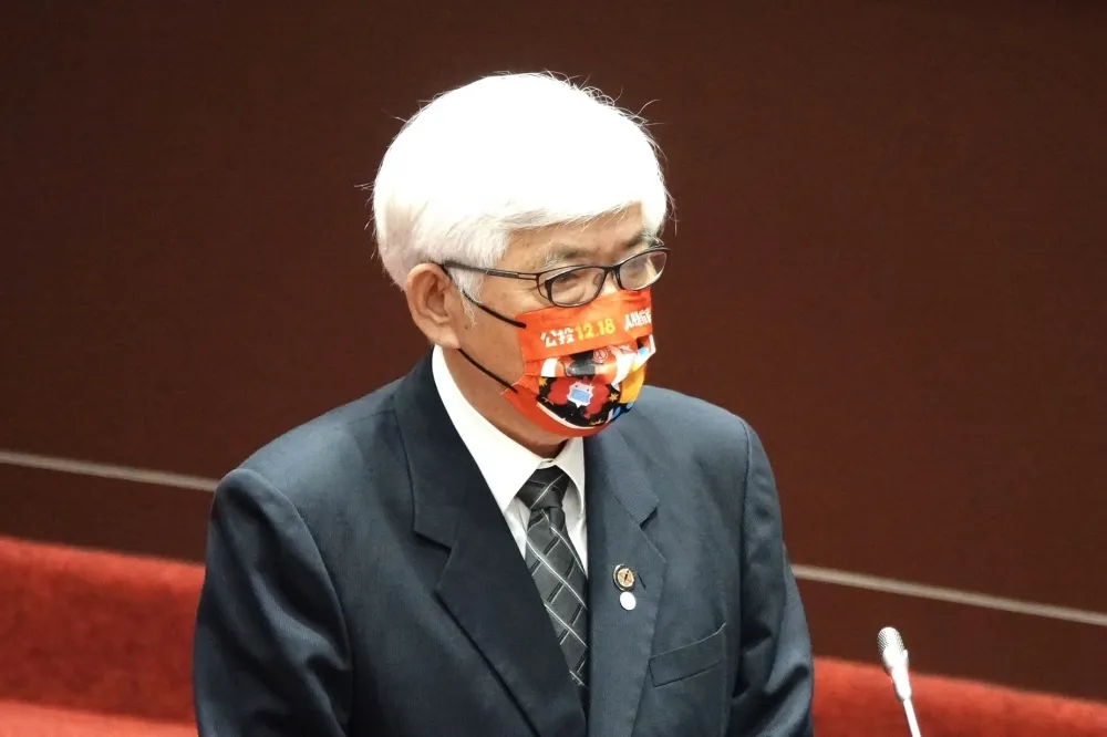 確診者投票限制能否放寬？　選委會：由疫情指揮中心決定