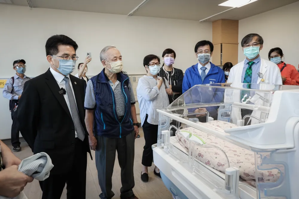 有洋蔥！新竹兒童醫院營運前夕 竹市府邀「丸子嬤」見證