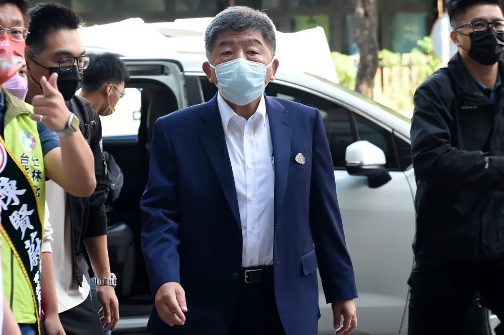 陳時中座車闖紅燈紀錄全消失　警政署長：行車紀錄器早已被覆寫