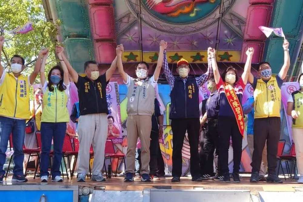 苗縣長棄保發酵？藍委陳超明、鍾東錦今同框　狠批國民黨「這個老毛病」沒改