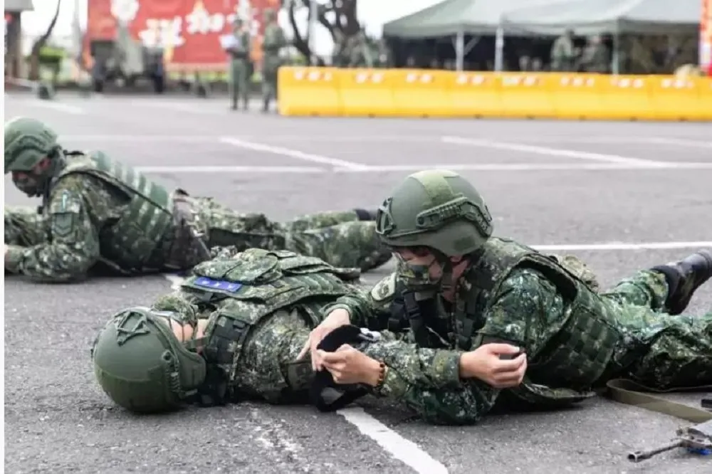 國防部明年編列5.6億買新式急救包　立院外委會要求周三審查開箱