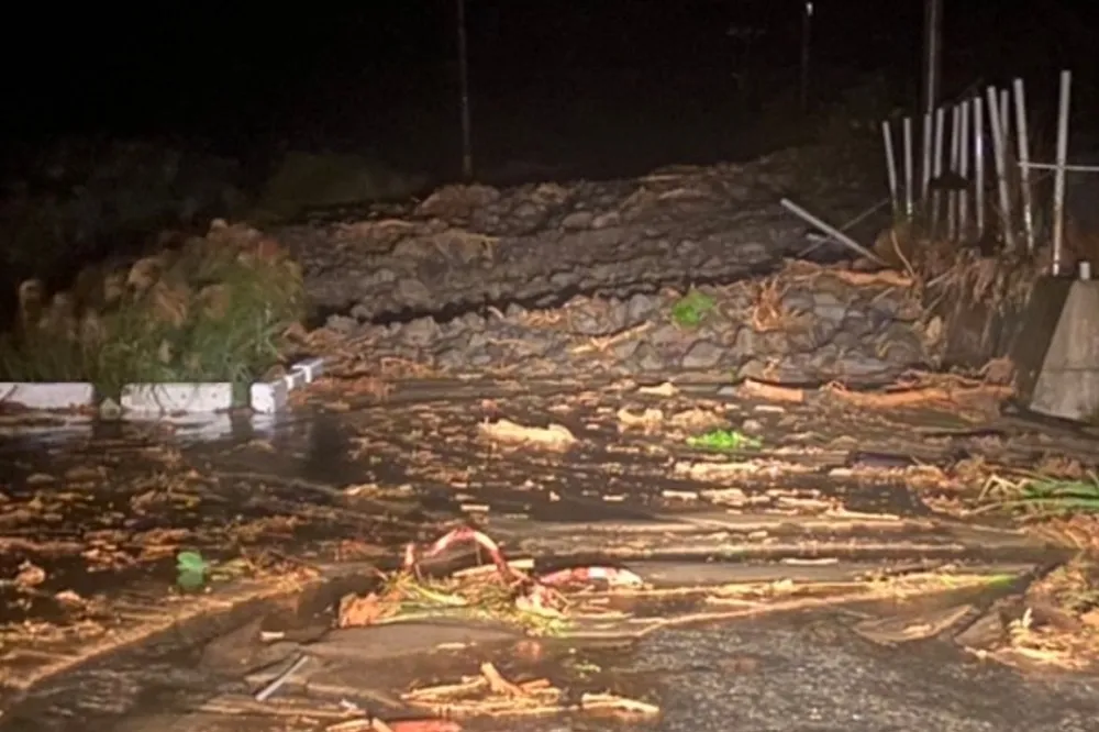 輕颱「奈格」外圍環流發威　蘭嶼深夜雨彈狂炸、多處土石流
