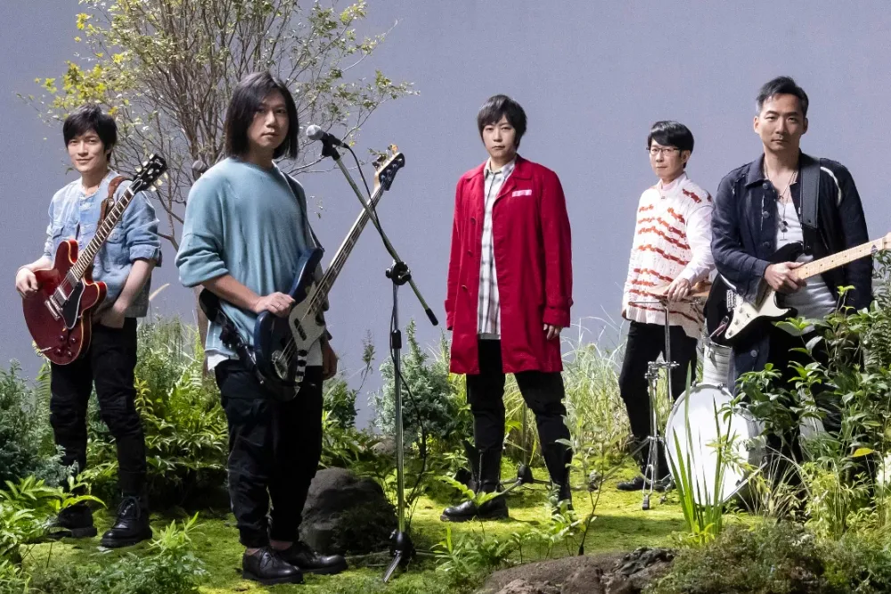 五月天新歌〈你的神曲〉奪音樂平台熱播冠軍　阿信爆料拍MV內幕「要有很強心理素質」