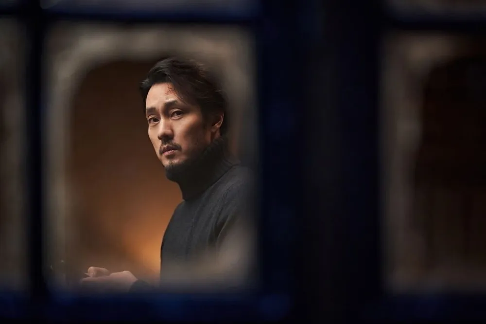 韓國男神蘇志燮27年演員生涯一度卡關　靠燒腦新片《局中局》解職業倦怠