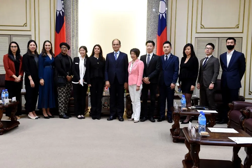 奧斯陸自由論壇明第3度登台　美國人權基金會長：共同捍衛自由民主