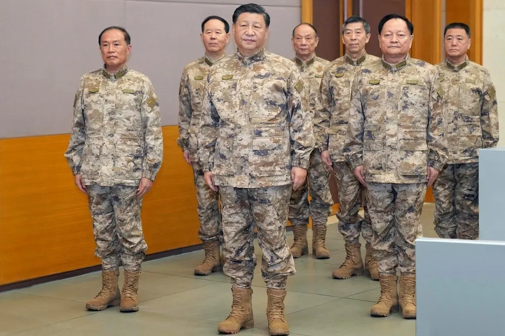 習近平視察軍委聯合作戰指揮中心　強調加強練兵備戰加快提高打贏能力
