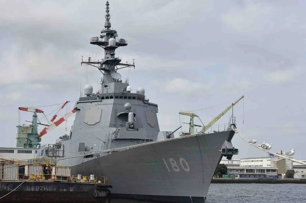 日本海上自衛隊放棄2萬噸新神盾艦設計　重回與摩耶級相近噸位