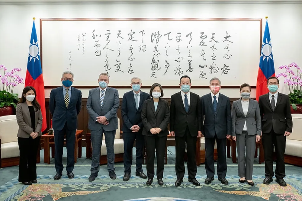 最高投資金額！ASML證實將設廠新北　蔡英文：打造更具有韌性的半導體供應鏈