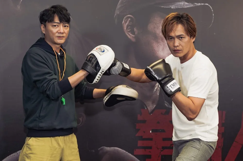 【明晚首播】黃鐙輝《拳職人員》打拳練到吐「比當兵還累」　藍葦華裝頹喪買醉喝不停