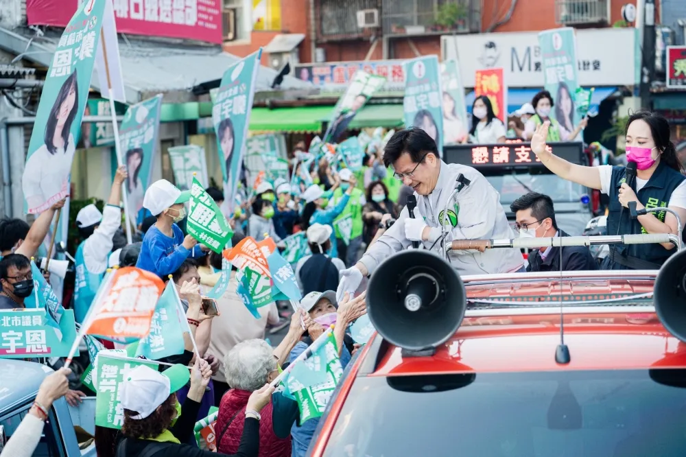 猛催組織票！林佳龍3天5場造勢團戰「抗侯」　下周揪陳時中車掃衝選氣