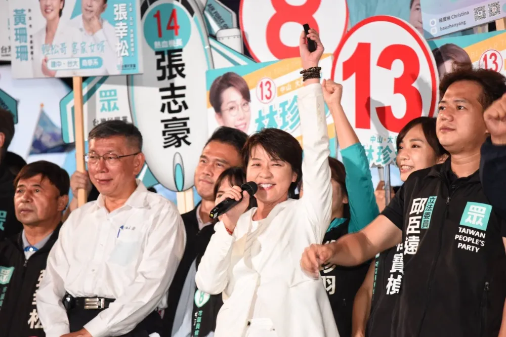 【造勢催萬人】年輕人力挺黃珊珊破棄保　黃國昌助陣拚再捲白色狂潮