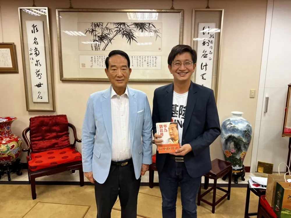 宋楚瑜對基隆改變翻轉有感　蔡適應曝合照：他盼我延續勤政愛民精神