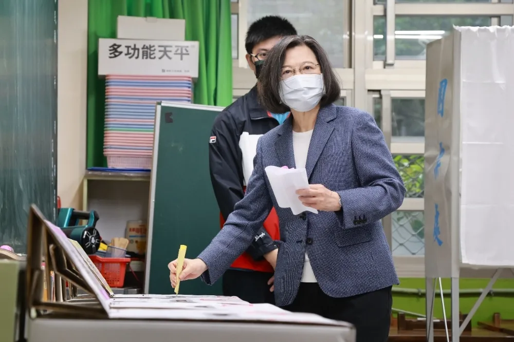 蔡英文可能跛腳　國民黨繼續割據