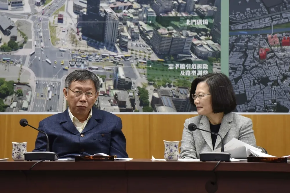 社評：民進黨人要記住這包羞忍辱的一幕──2022地方選舉系列之二