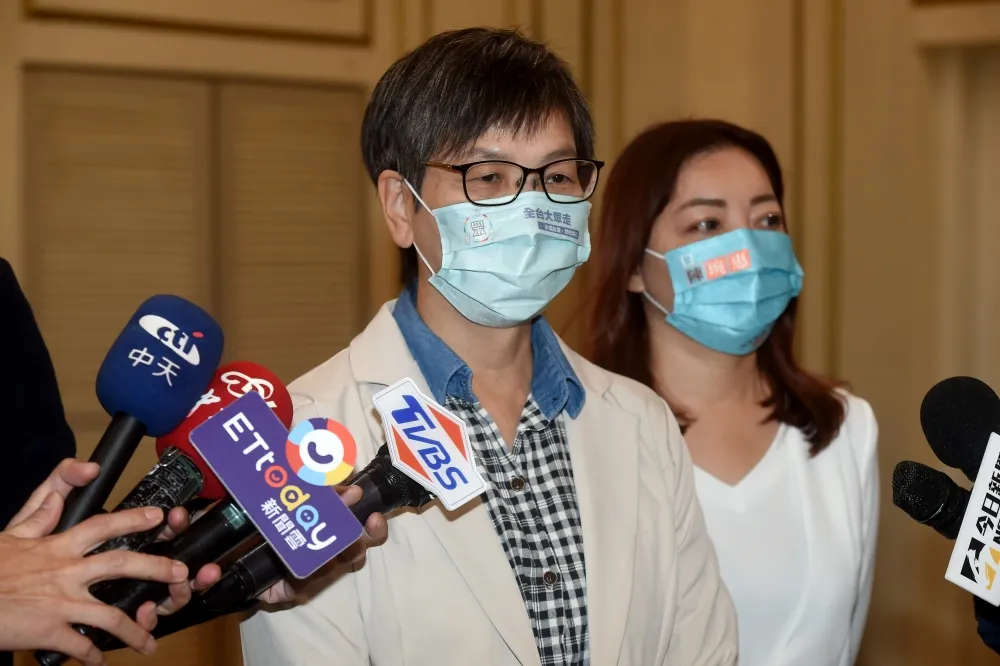 戶頭只剩6萬元？爆蔡壁如有意離開民眾黨　羅友志揭內幕：應該留不住了