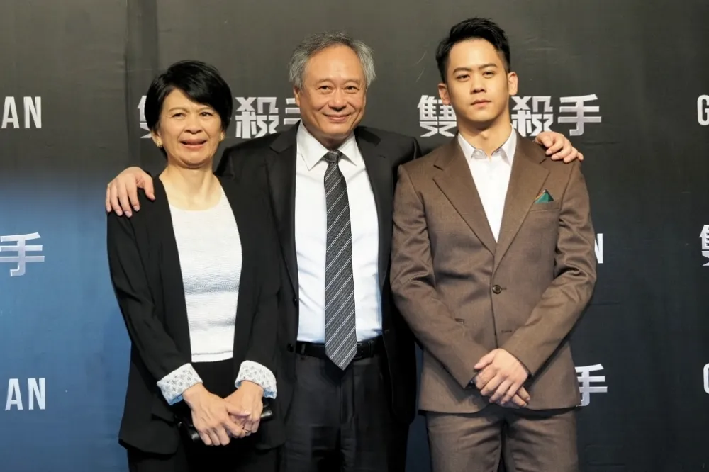李安宣佈開拍李小龍傳記電影　兒子李淳擔綱主演已秘密訓練3年