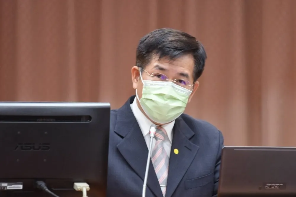 還有未爆彈？傳台大國發所不只鄭文燦、林智堅抄襲　潘文忠：校方正在了解