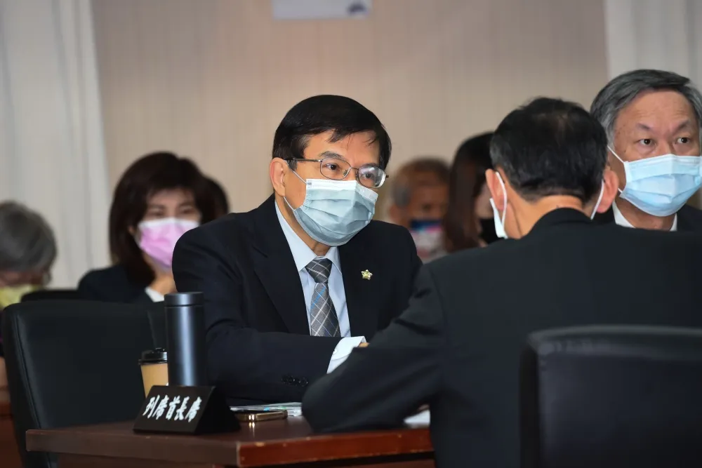 「1200元交通月票」有譜　王國材：明年元旦開放申請