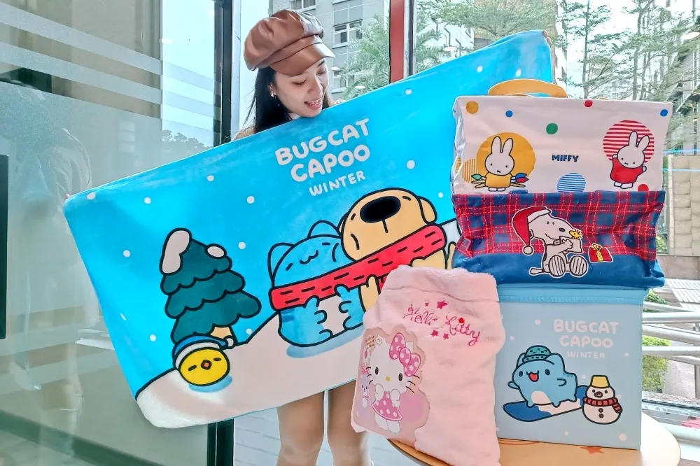 【福袋開箱片】抽瑪莎拉蒂！7-11 攜手史努比、Hello Kitty、米飛兔及咖波推 12 款「聖誕福袋」　內含咖啡買一送一券