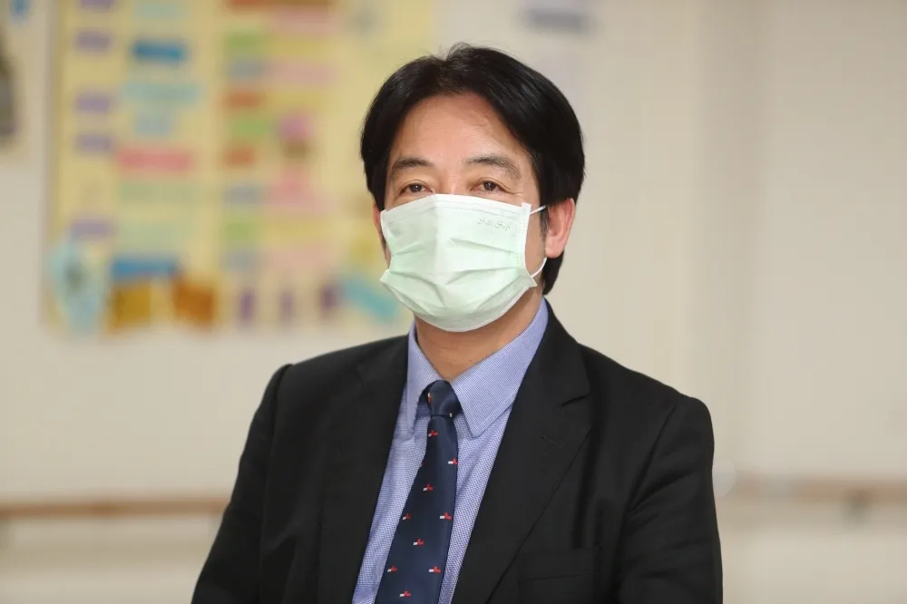 【快訊】賴清德快篩陽性確診　前天才跟蔡英文開檢討會