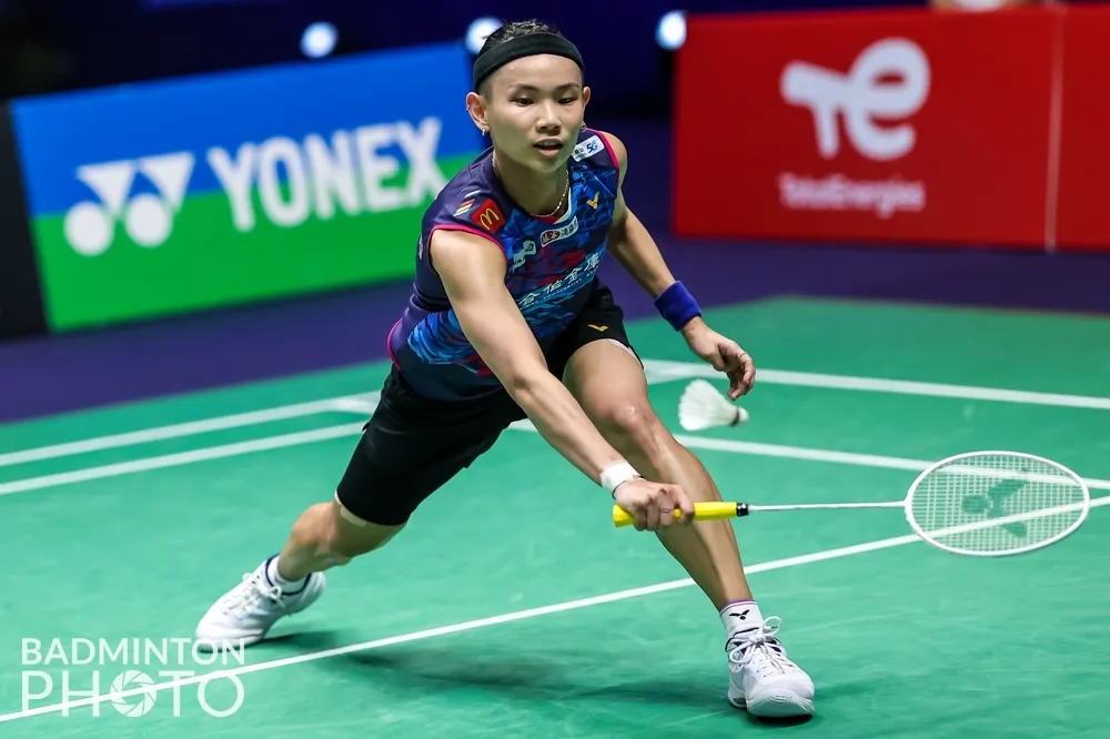 【BWF羽球年終賽】戴資穎首戰不敵中國何冰嬌　下2場對戰「泰國雙姝」　