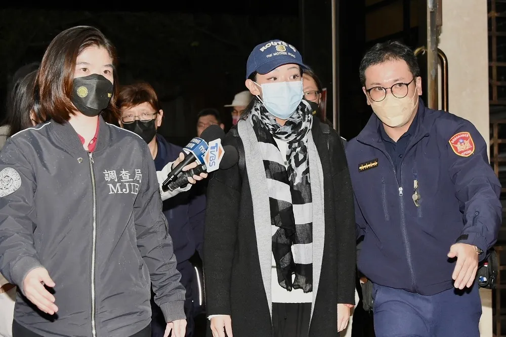 【不斷更新】詐領助理費案！　高虹安、男友李忠庭等5人移送北檢漏夜複訊