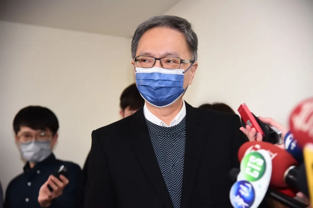 民眾搶購普拿疼輸中導致缺貨　薛瑞元：台灣退燒藥足夠毋須恐慌