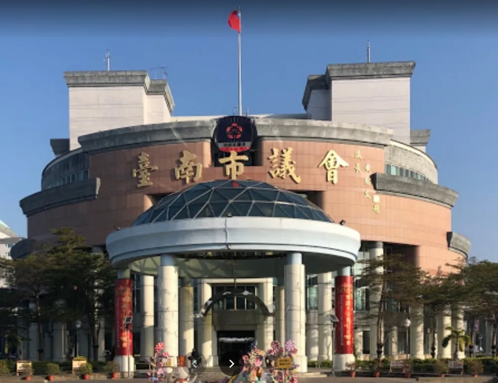 台南議長選舉關鍵時刻！藍甲動3人缺席　綠正國會6席聲明投民進黨證