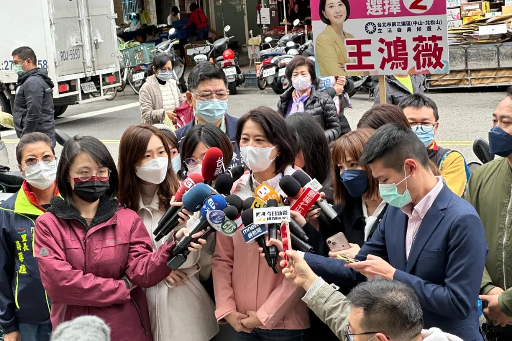 副議長票投葉林傳被控支持黑道　王鴻薇：葉沒前科別亂汙衊