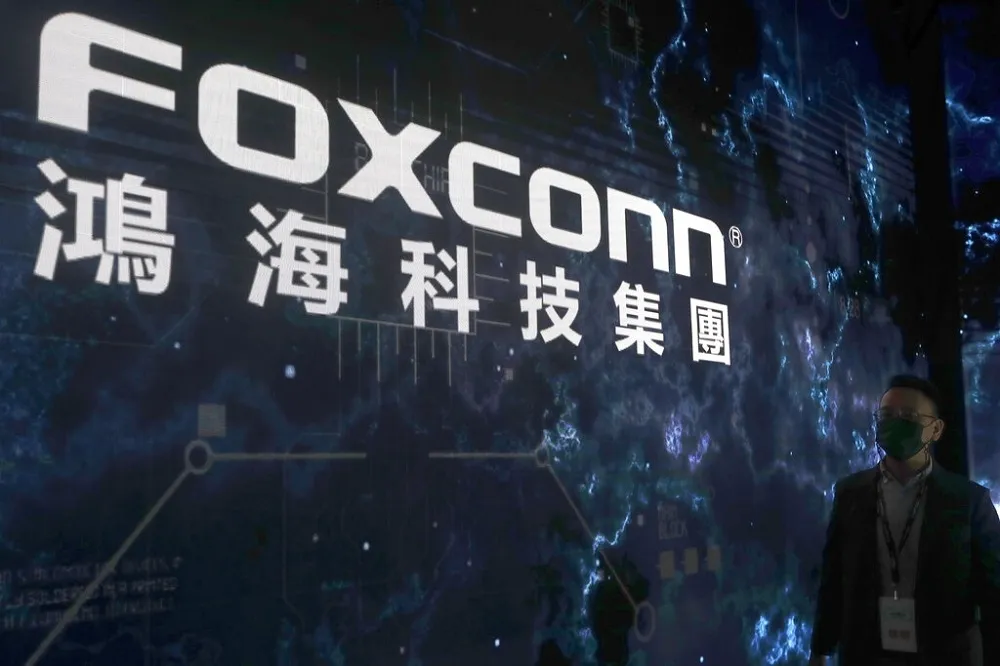 為保證iPhone春節出貨　富士康鄭州廠區發留任獎金最高2萬