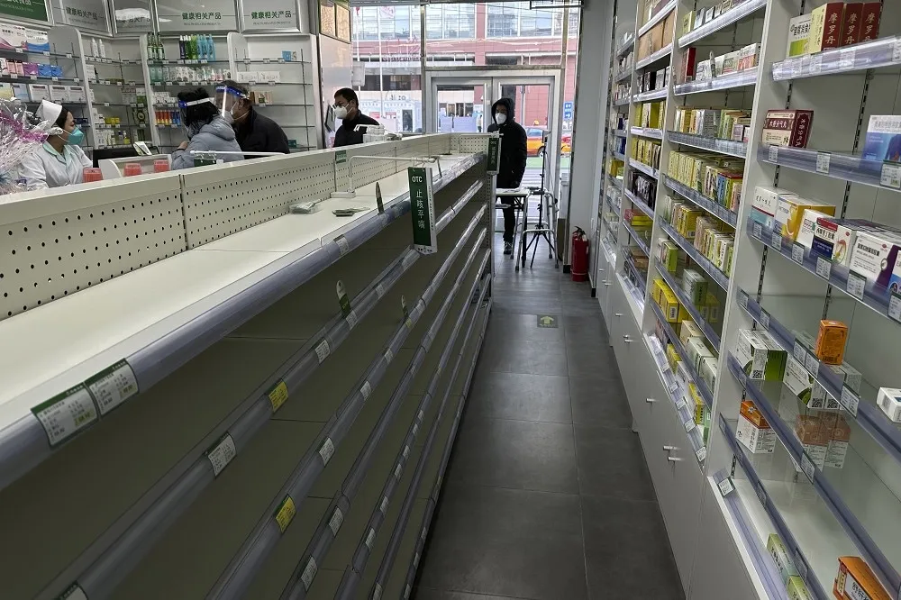 【陸客狂掃貨】日本感冒藥銷量激增6倍　東京藥妝店祭限購令