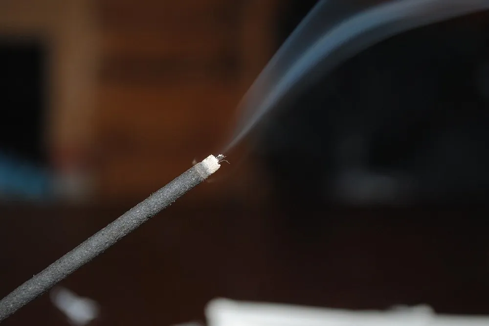 新店耕莘離奇火警！家屬病床旁點香祈禱　引燃老翁氧氣面罩