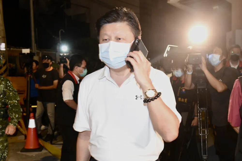 寒流太猛致災！傅崐萁為花蓮鳳梨農民請命　農委會同意救助將發現金