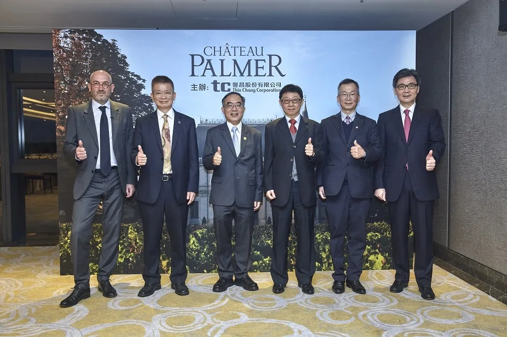 實踐企業社會責任！捐贈四校獎學金回饋社會