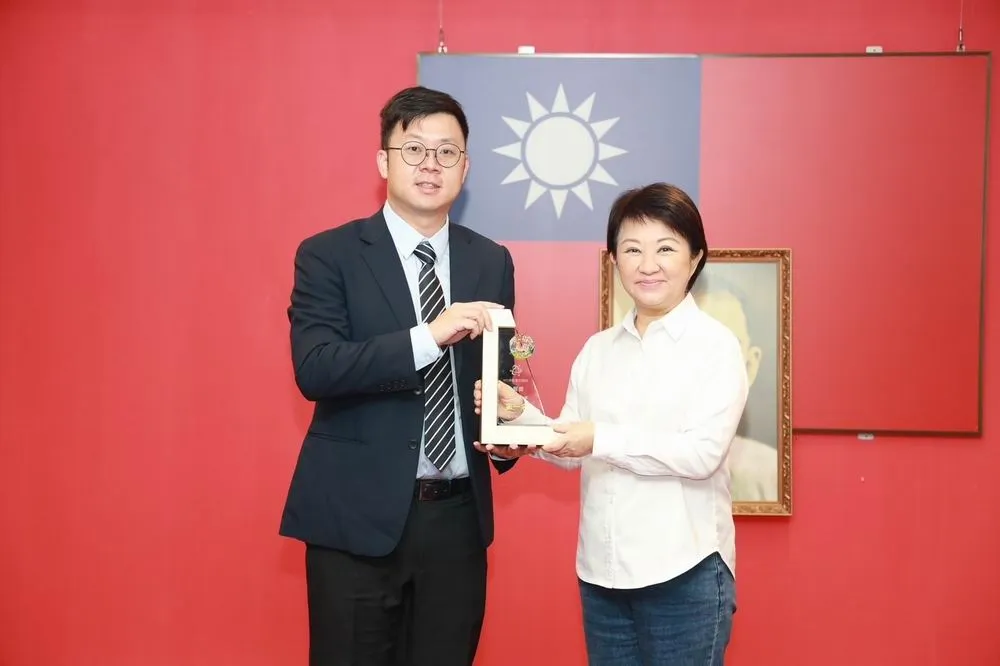 台中市府落實陽光政治  開放資料獲行政院評比金質獎全國第一