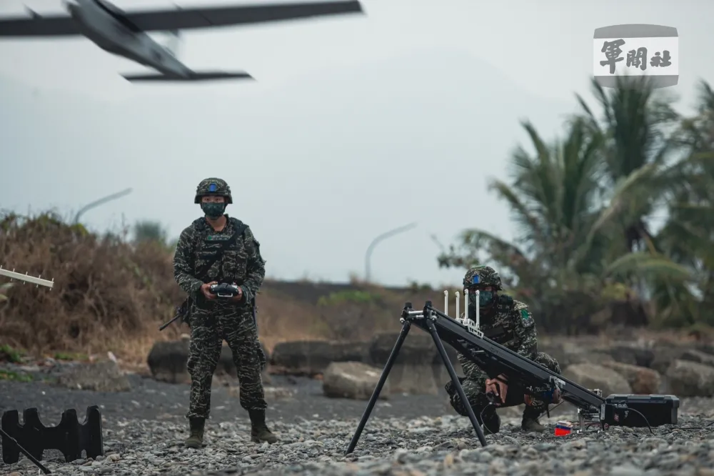 今年新制！國軍部隊下基地改實戰化　陸戰隊99旅一路模擬演練進駐聯訓基地