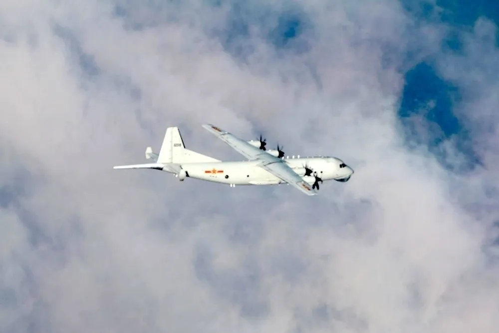 解放軍10架次軍機艦擾台　運-8反潛機闖入西南空域