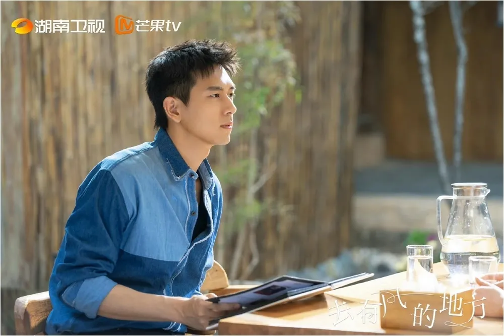 李現《去有風的地方》向劉亦菲直球告白催出淚海　他曾無戲可拍與楊紫演《親愛的》才爆紅