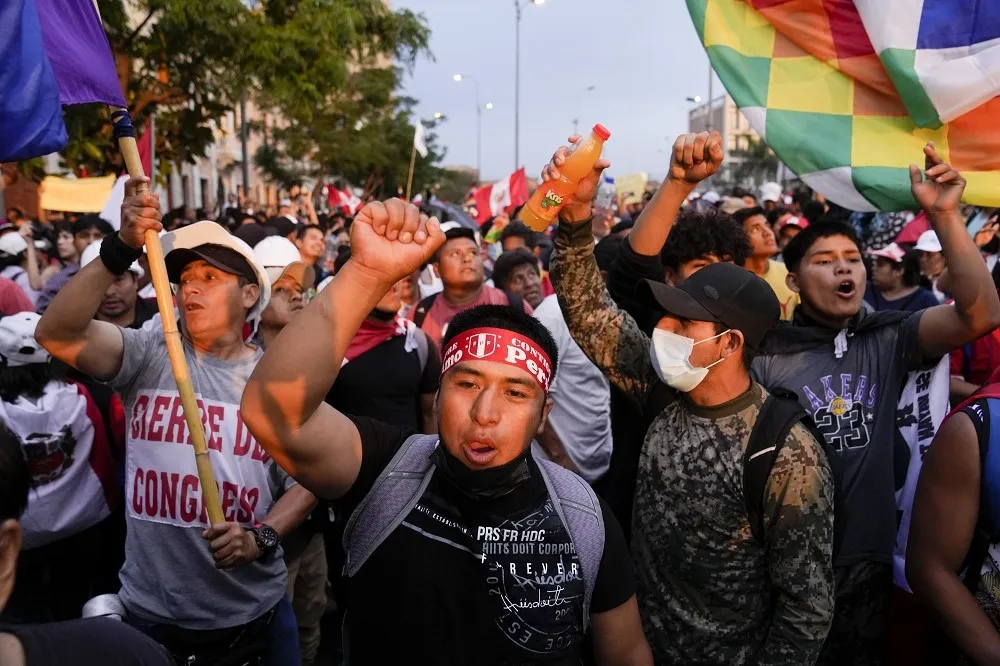 反政府抗議延燒　祕魯無預警關閉馬丘比丘