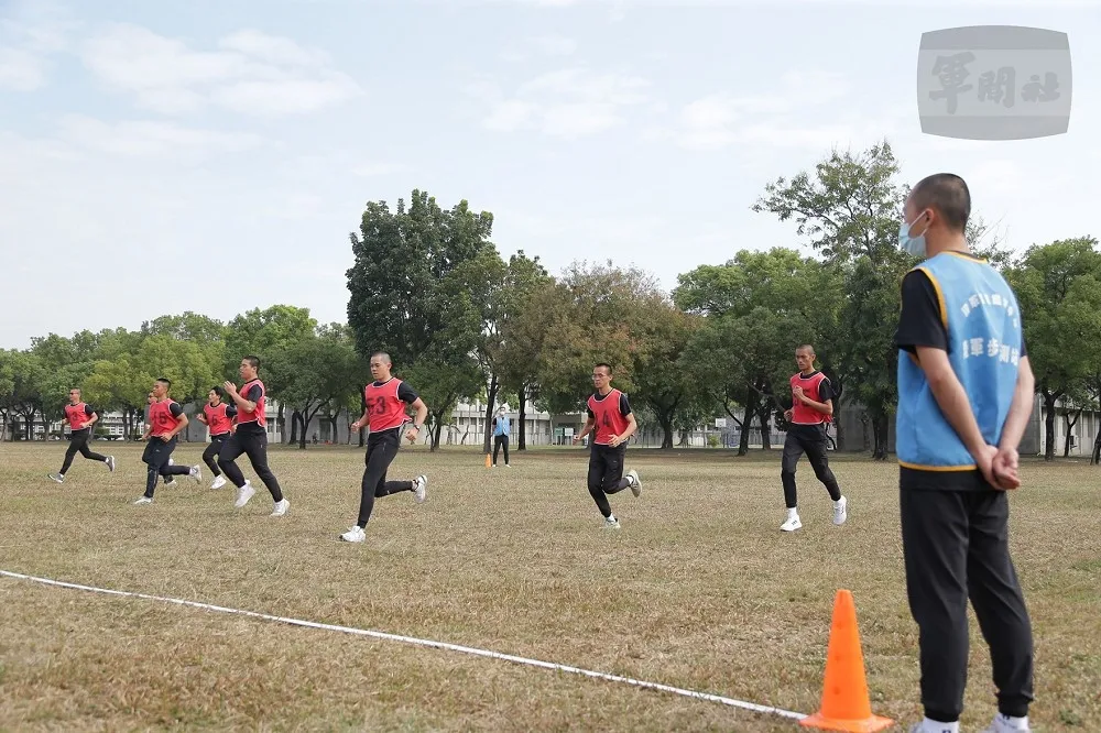 國軍基本體測多元訓項　結合運動科學科技練兵